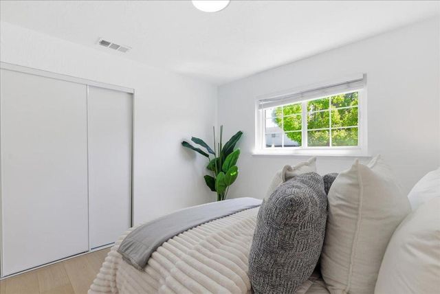 843 Hibiscus Lane, San Jose, CA 95117