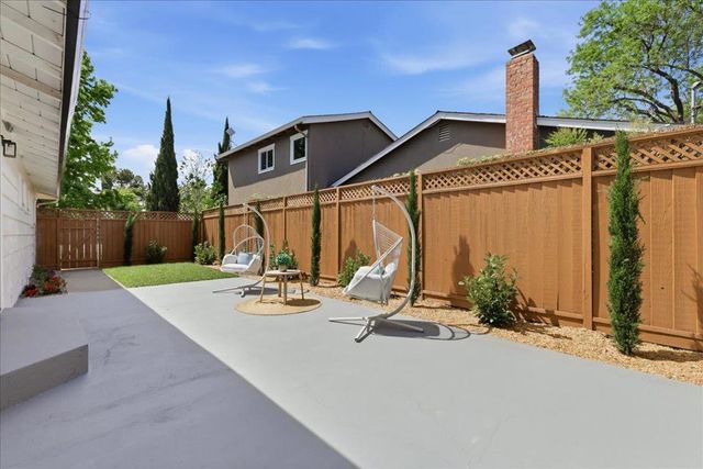 843 Hibiscus Lane, San Jose, CA 95117