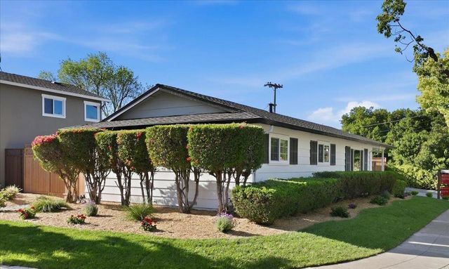 843 Hibiscus Lane, San Jose, CA 95117