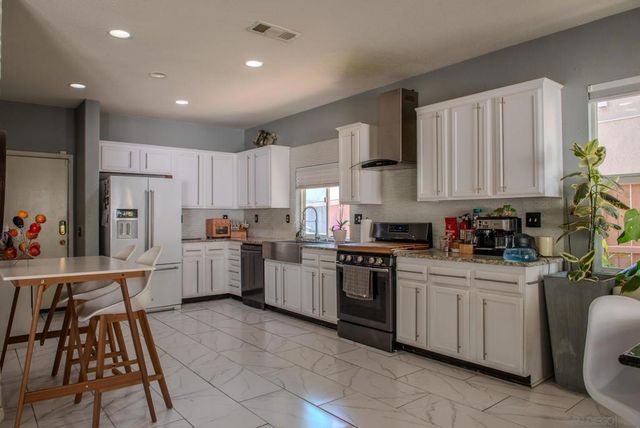 33567 Magnetite, Menifee, CA 92584