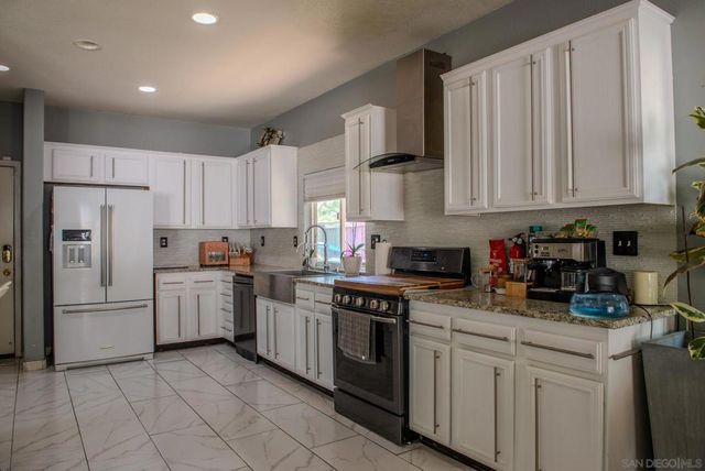 33567 Magnetite, Menifee, CA 92584