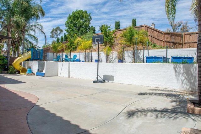 33567 Magnetite, Menifee, CA 92584
