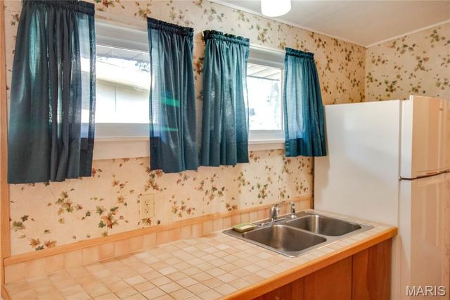 2131 Wyckoff Street, Alton, IL 62002