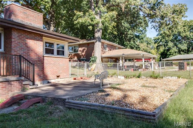 2131 Wyckoff Street, Alton, IL 62002