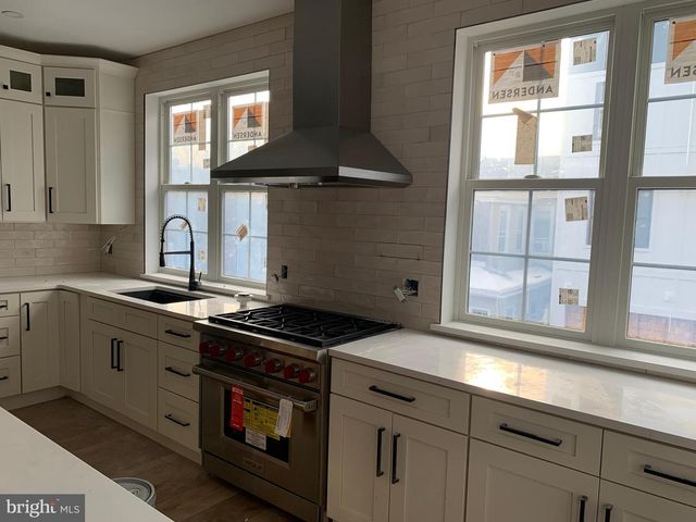 4705 SHELDON ST, Philadelphia, PA 19127