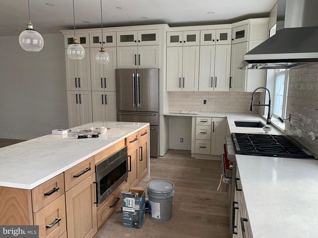 4705 SHELDON ST, Philadelphia, PA 19127