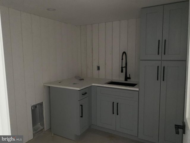 4705 SHELDON ST, Philadelphia, PA 19127