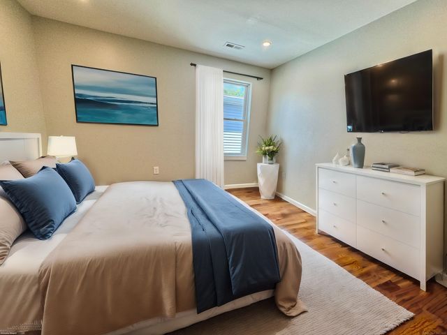 109 Churchill Street 3rd Fl, Fairfield, CT 06824