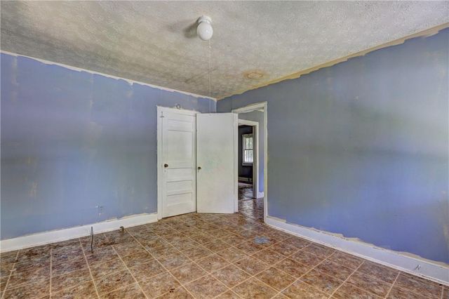 120 Caraker Avenue, Milledgeville, GA 31061