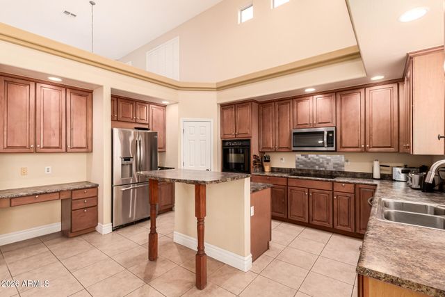 43402 W DESERT FAIRWAYS Drive, Maricopa, AZ 85138