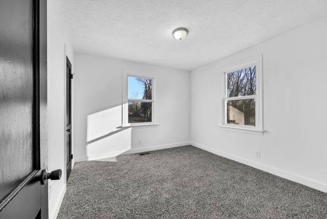 248 Caldwell Ln, Clarksville, TN 37040