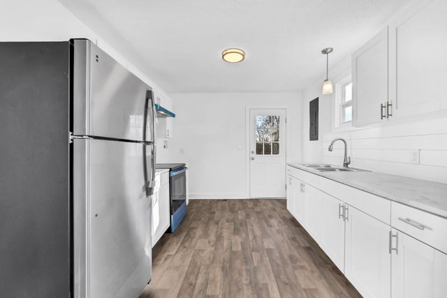 248 Caldwell Ln, Clarksville, TN 37040