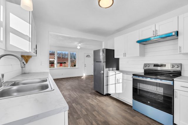 248 Caldwell Ln, Clarksville, TN 37040