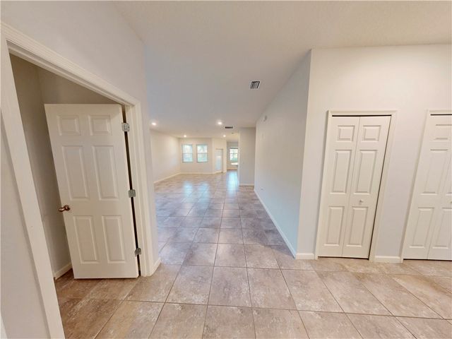 1405 Mulligan Drive, Vero Beach, FL 32966