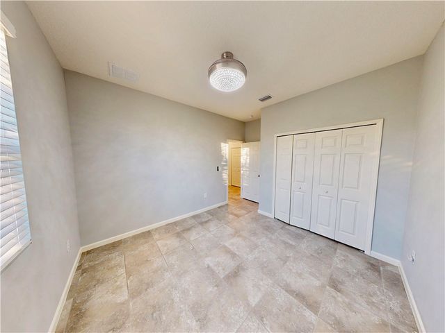 1405 Mulligan Drive, Vero Beach, FL 32966