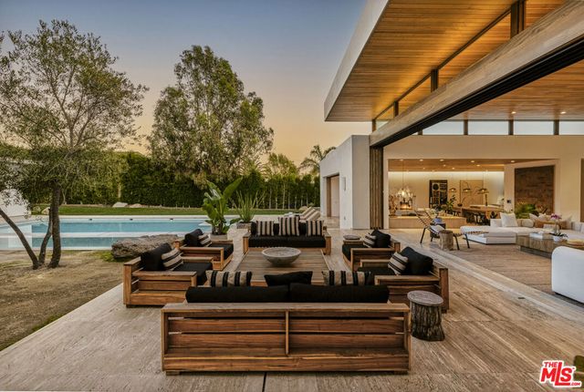 28837 Selfridge Drive, Malibu, CA 90265