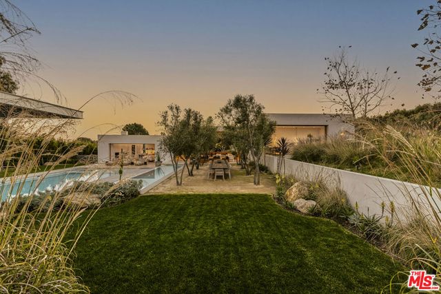 28837 Selfridge Drive, Malibu, CA 90265