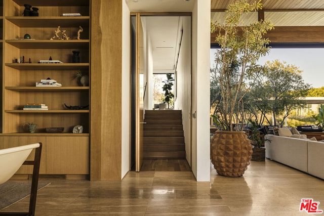 28837 Selfridge Drive, Malibu, CA 90265