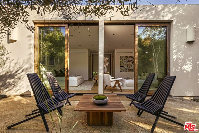 28837 Selfridge Drive, Malibu, CA 90265