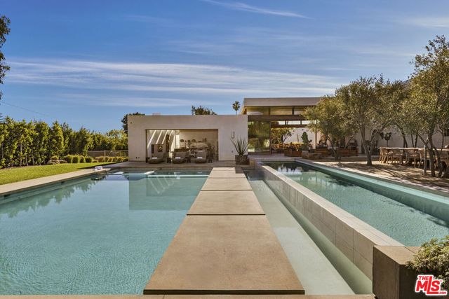 28837 Selfridge Drive, Malibu, CA 90265