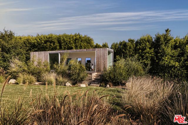 28837 Selfridge Drive, Malibu, CA 90265