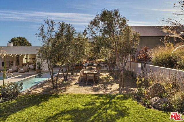 28837 Selfridge Drive, Malibu, CA 90265