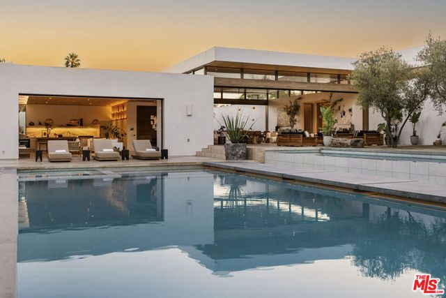 28837 Selfridge Drive, Malibu, CA 90265