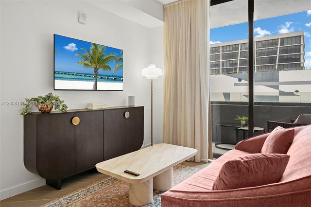 2700 NW 2nd Ave 532, Miami, FL 33127