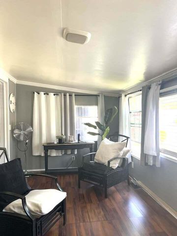 333 E Lakewood Boulevard 209, Holland, MI 49424