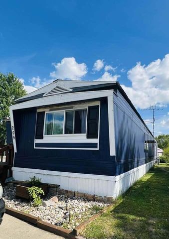 333 E Lakewood Boulevard 209, Holland, MI 49424