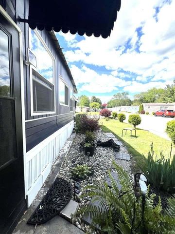 333 E Lakewood Boulevard 209, Holland, MI 49424