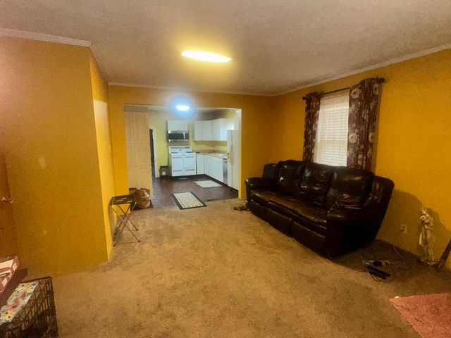 2145 Dixie Avenue, Paducah, KY 42003