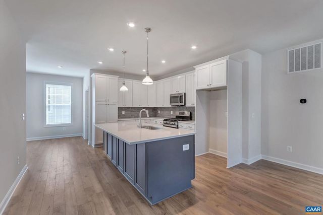 7 ODOM CT, Charlottesville, VA 22911