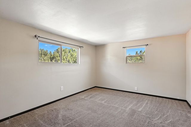 876 State Highway 165, Placitas, NM 87043