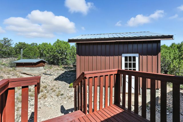 876 State Highway 165, Placitas, NM 87043