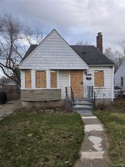 12400 Lansdowne Street, Detroit, MI 48224