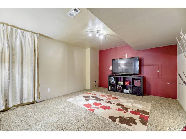 11120 Tamarron Dr, Parker, CO 80138