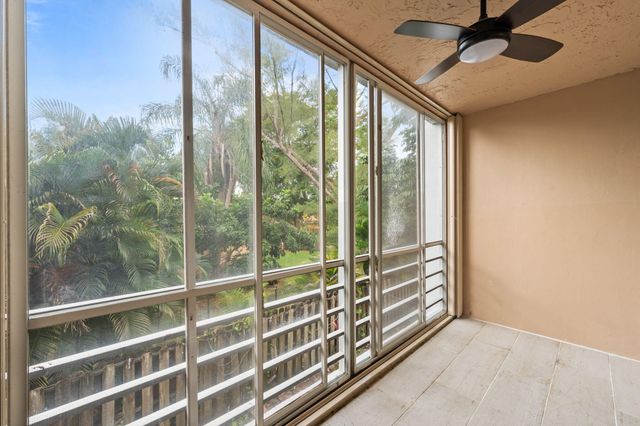 9470 Live Oak Place 204, Davie, FL 33324