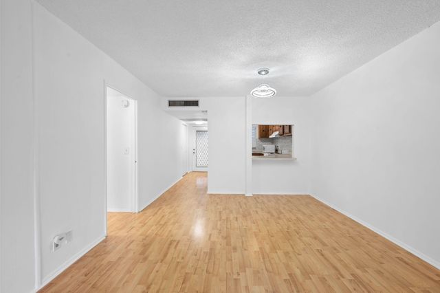 9470 Live Oak Place 204, Davie, FL 33324