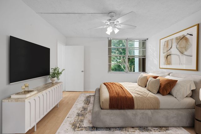 9470 Live Oak Place 204, Davie, FL 33324