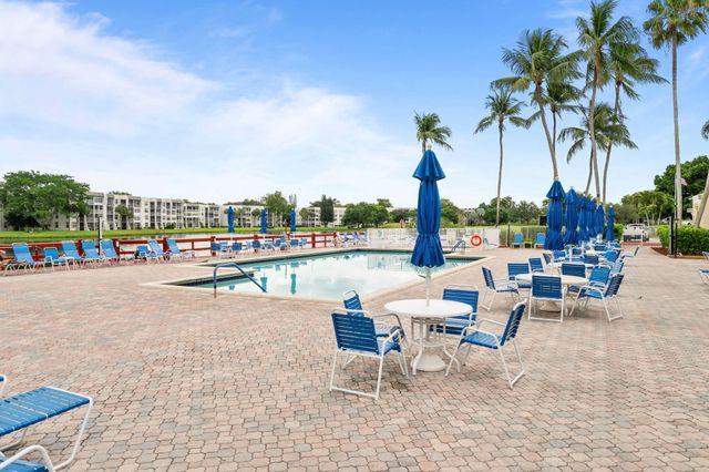 9470 Live Oak Place 204, Davie, FL 33324