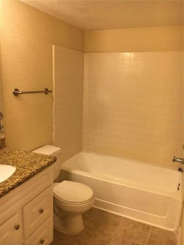 5120 CONROY ROAD 516, Orlando, FL 32811