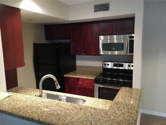 5120 CONROY ROAD 516, Orlando, FL 32811