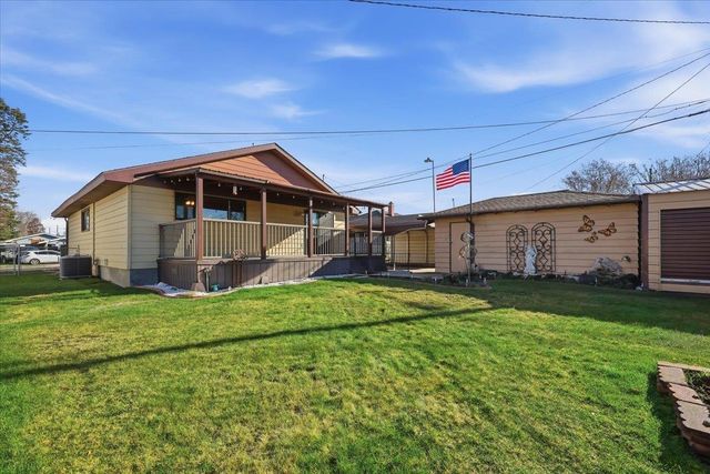 3810 E Montgomery Ave, Spokane, WA 99217