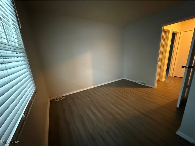 193 Surrey Lane, Canfield, OH 44406