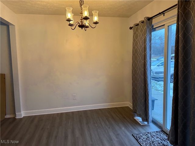 193 Surrey Lane, Canfield, OH 44406