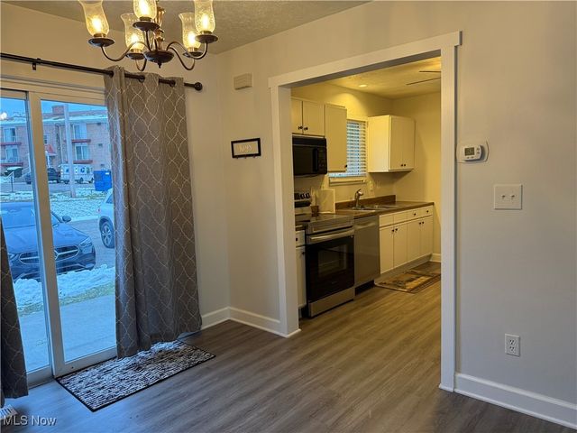 193 Surrey Lane, Canfield, OH 44406