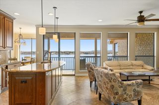 401 E Pearl 2303, Granbury, TX 76048