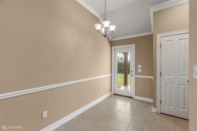 365 Avondale Lane, Bossier City, LA 71112