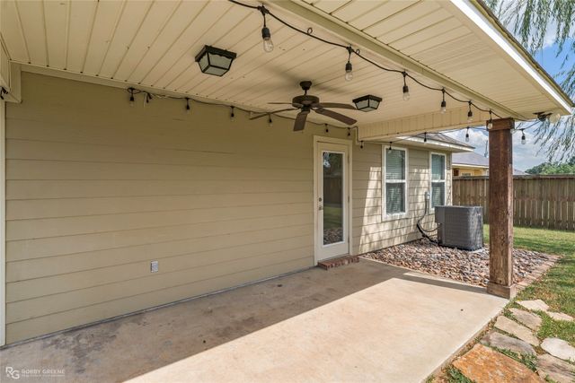 365 Avondale Lane, Bossier City, LA 71112